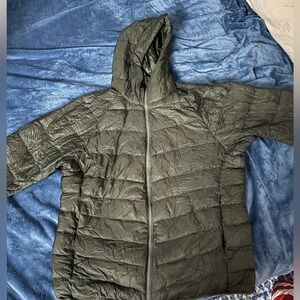 Uniqlo Ultra Light Down Hooded Jacket- Size XL- Pre-Owned- Great Condition!